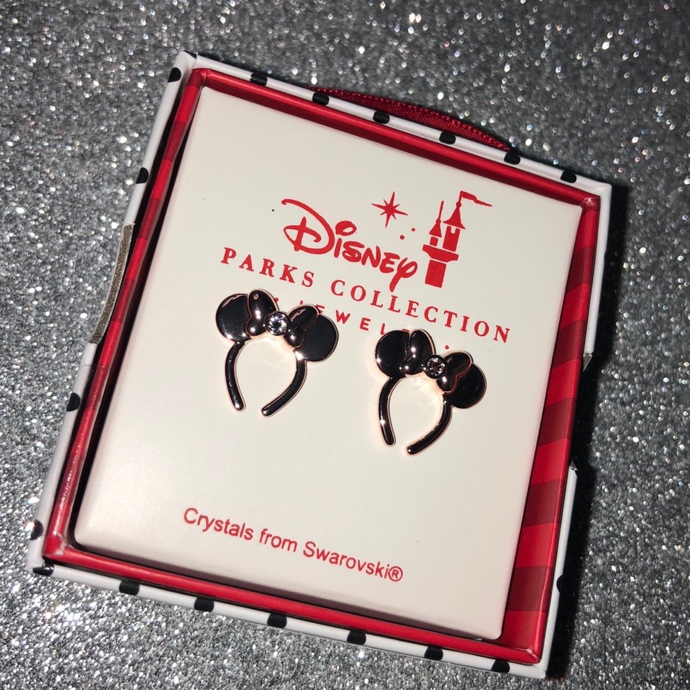 New Disney Parks Rose Gold Minnie Mouse Earrings - Picture 2 of 3